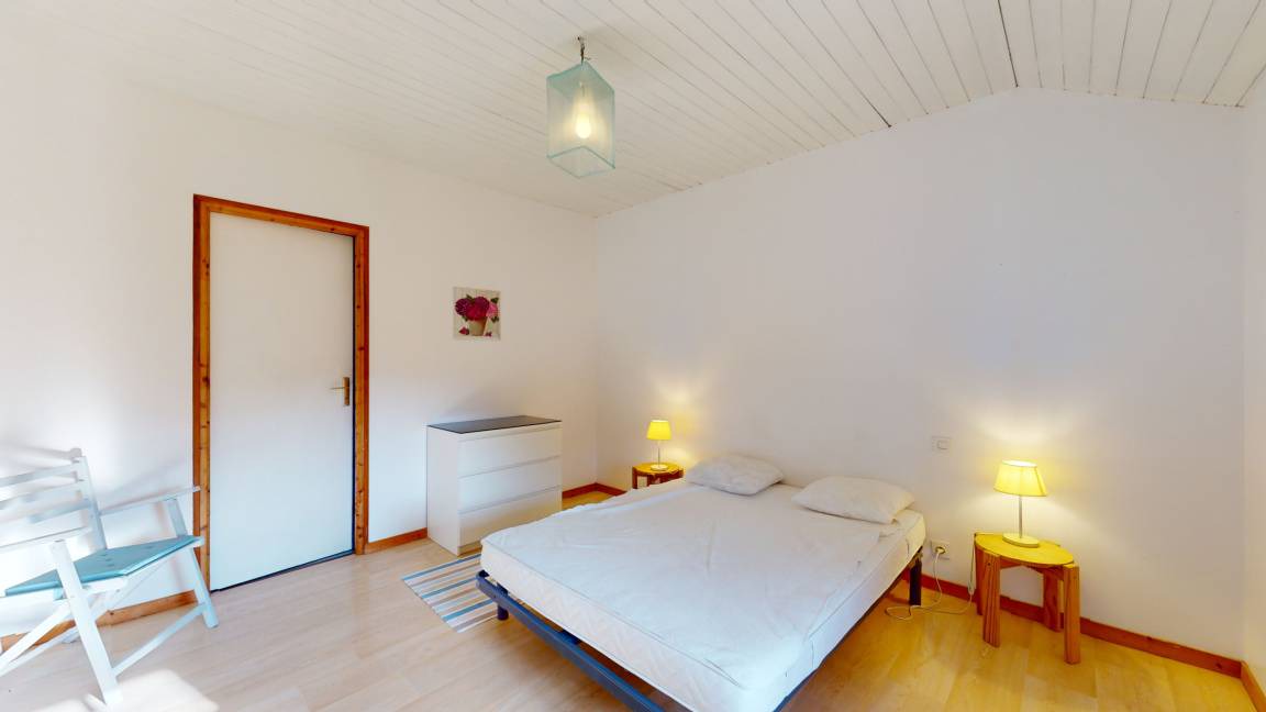 Photo of Bedroom in Saint-Julien-des-Landes