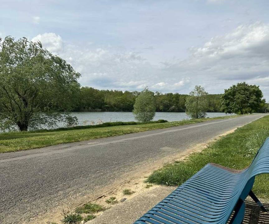 Photo of Others in Montmerle-sur-Saone