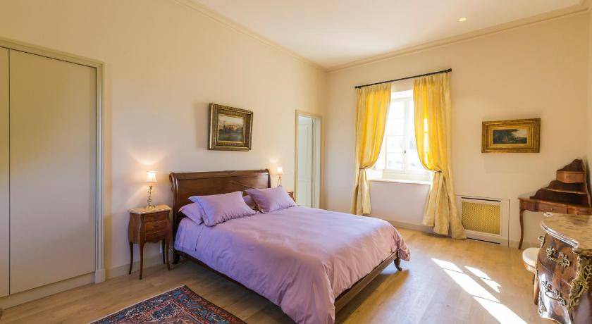 Photo of Bedroom in Tabanac