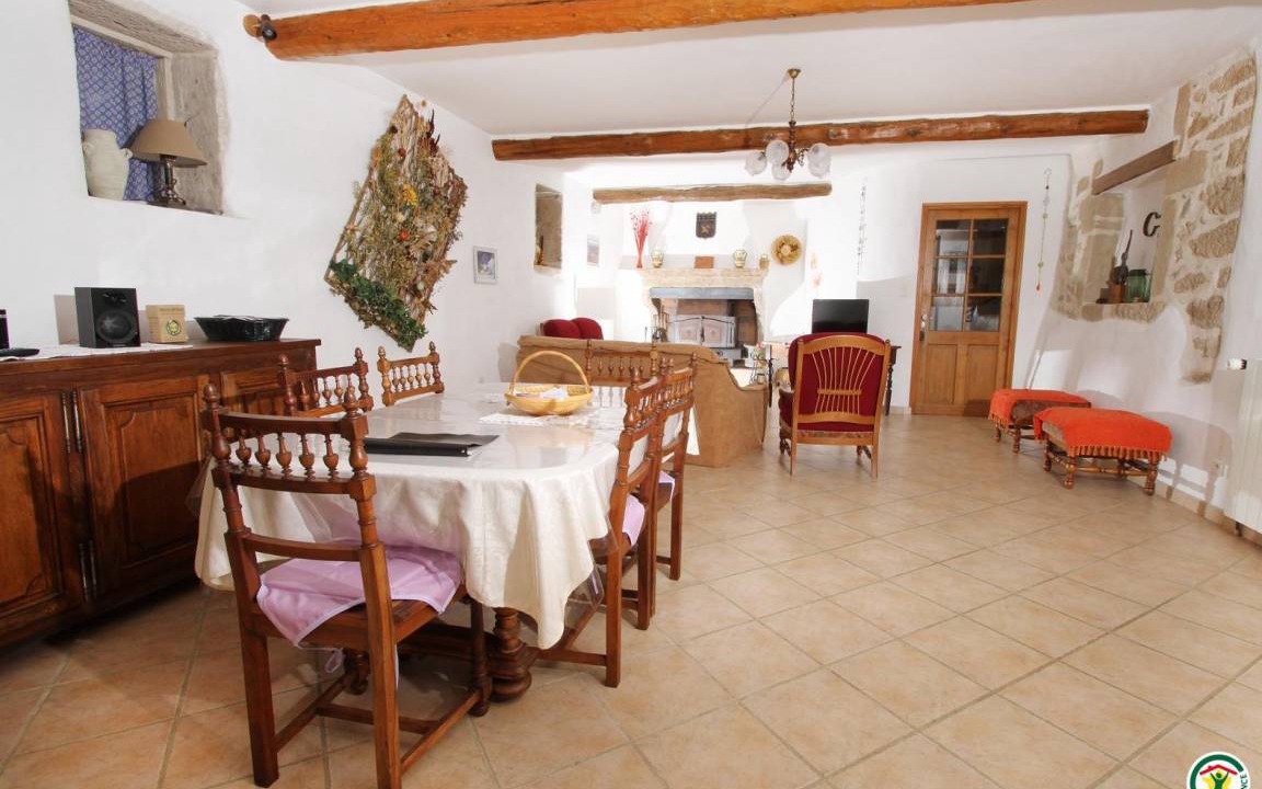 Photo of Others in Rousset-les-Vignes