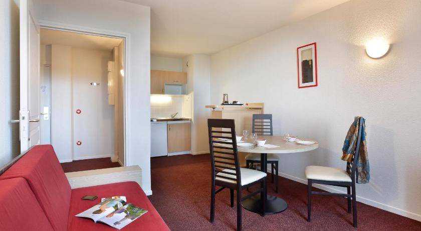 Photo of Livingroom in Epernay