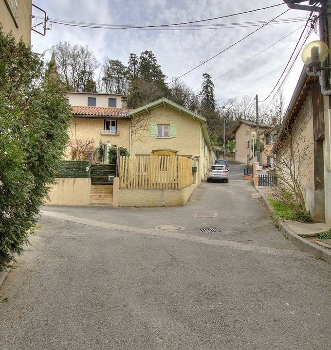 Photo of Others in Montmerle-sur-Saone