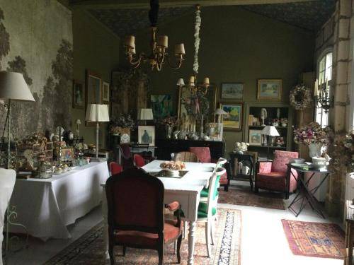 Photo of Livingroom in Saint-Jean-d'Angely