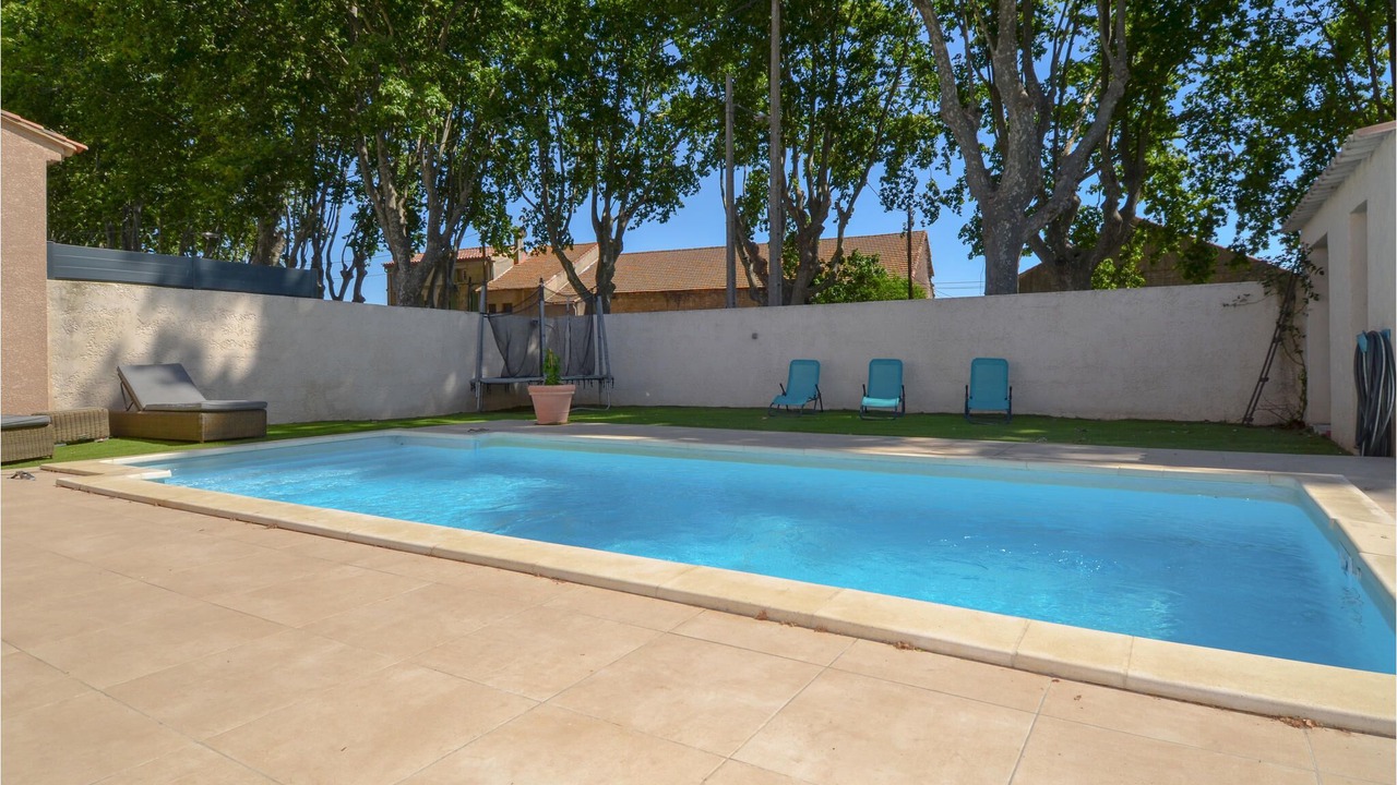Photo of Outdoor in Raphele-les-Arles