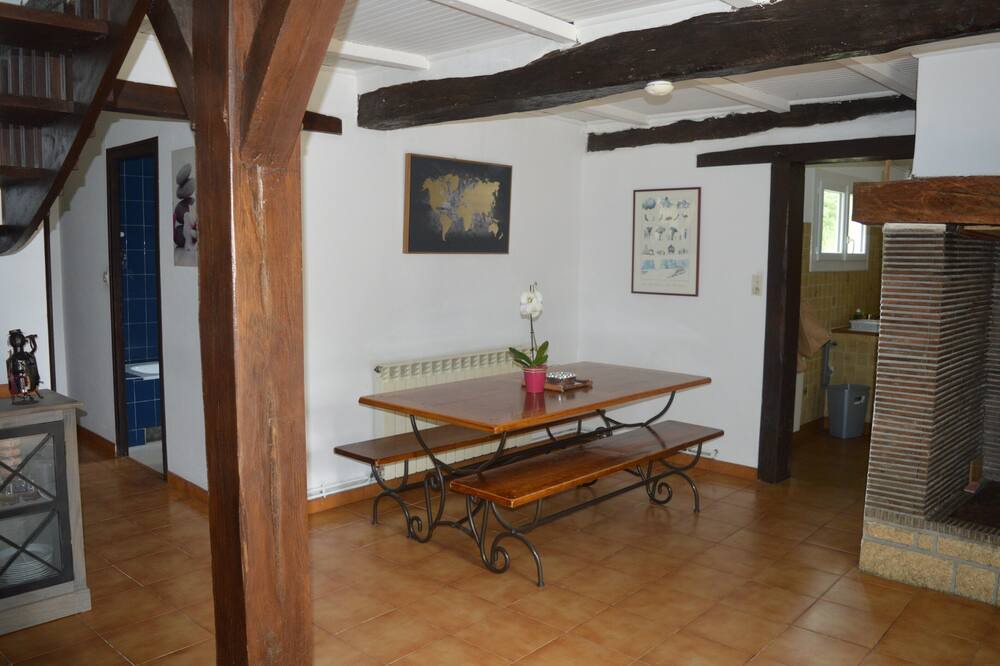 Photo of Livingroom in Caupenne-d'Armagnac