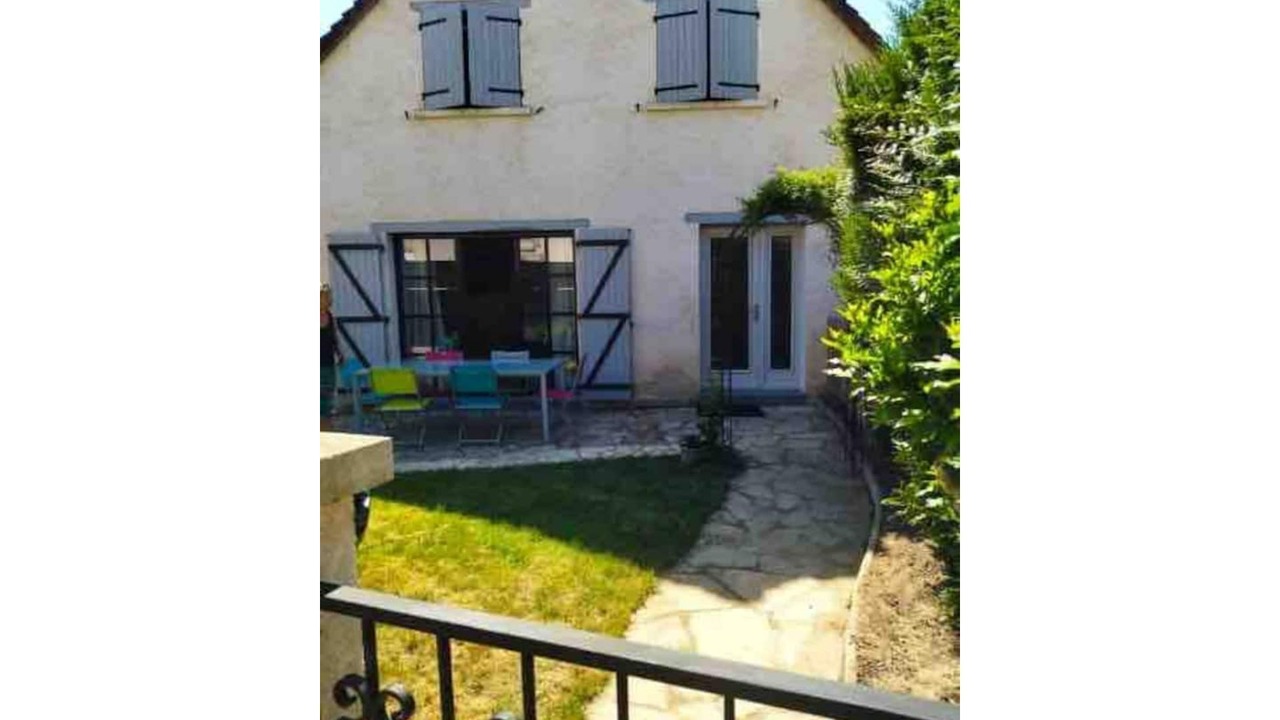 Photo of Patio Balcony in Veuves