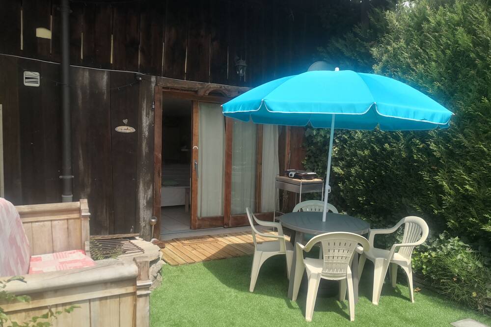 Photo of Patio Balcony in Evires