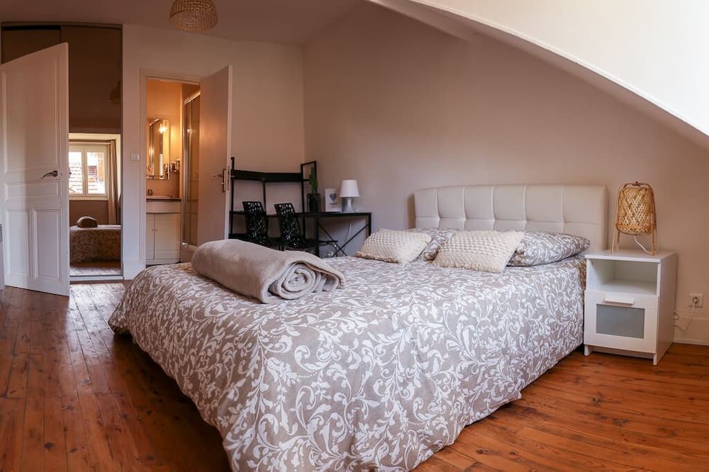 Photo of Bedroom in Vieux Vichy