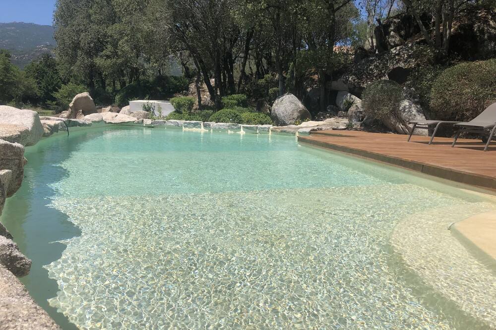 Photo of Outdoor in Porto-Vecchio