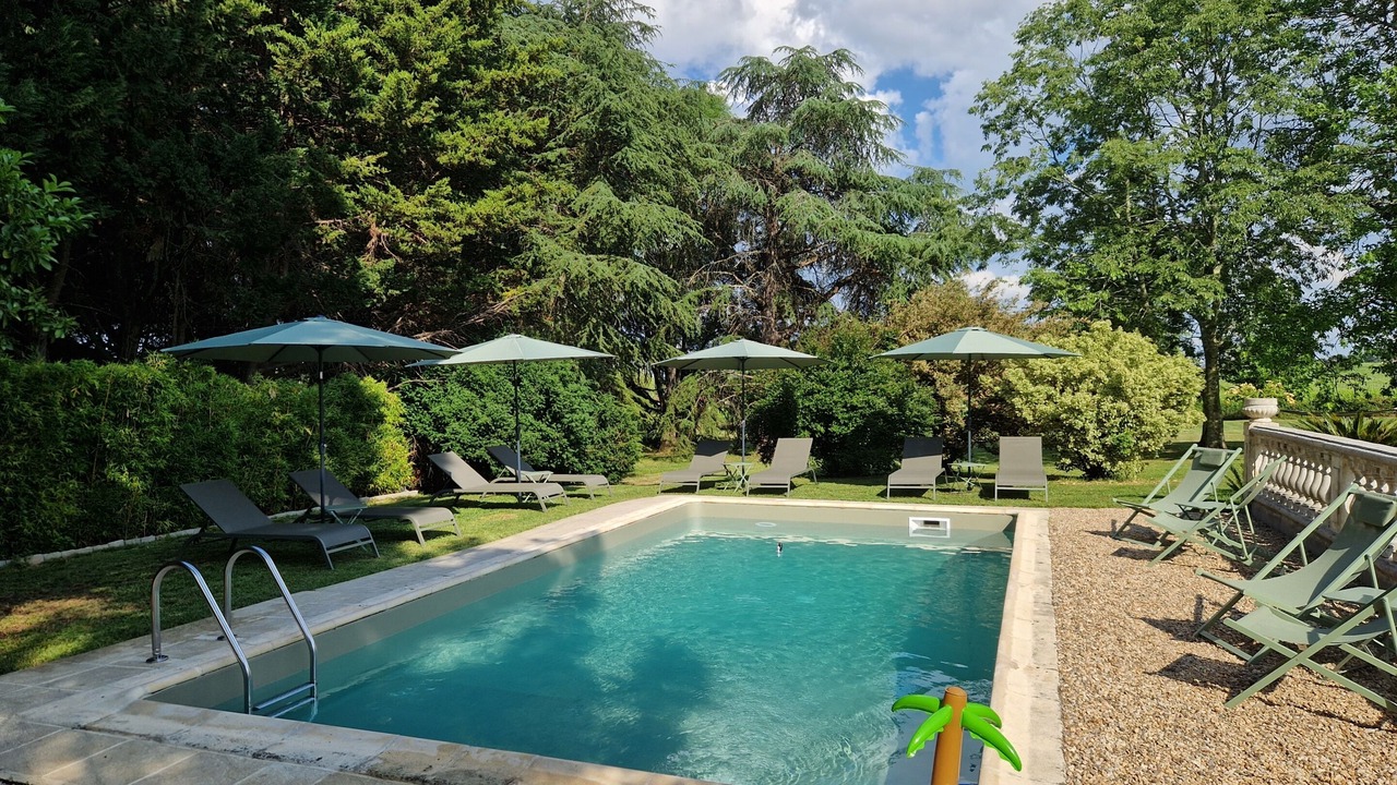 Photo of Outdoor in Bayon-sur-Gironde