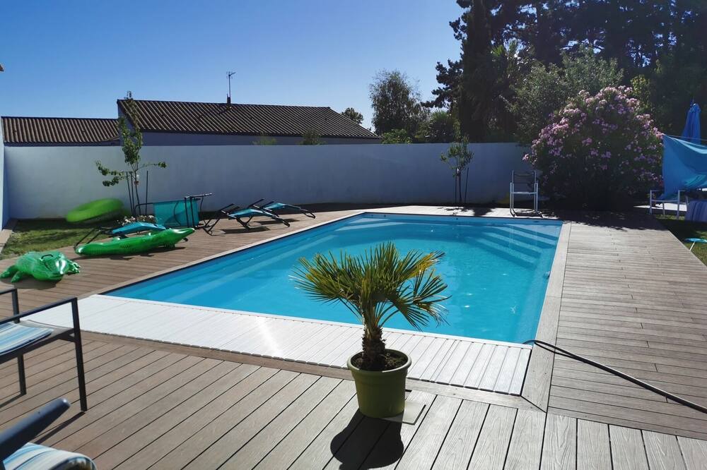 Photo of Outdoor in LʼIle-dʼOlonne