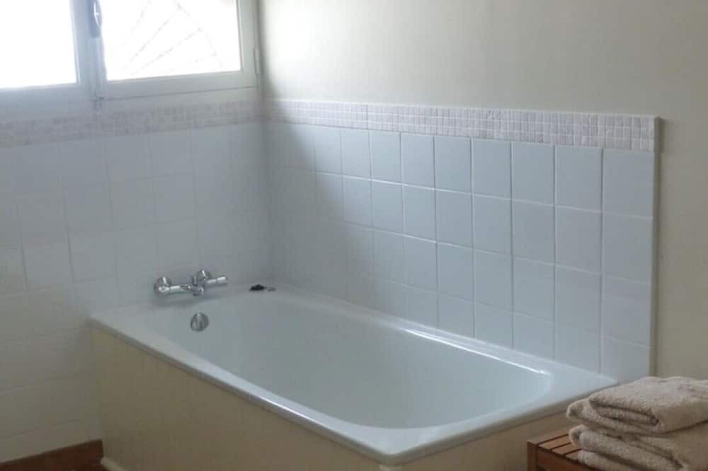 Photo of Bathroom in Saint-Romain