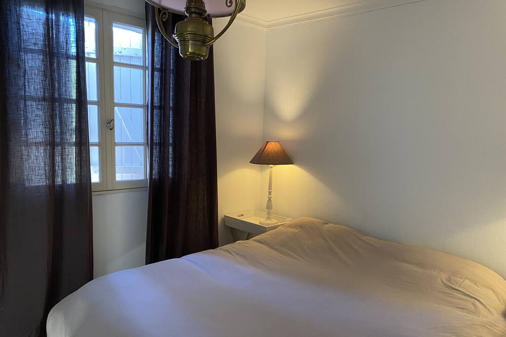 Photo of Bedroom in Murviel-les-Beziers