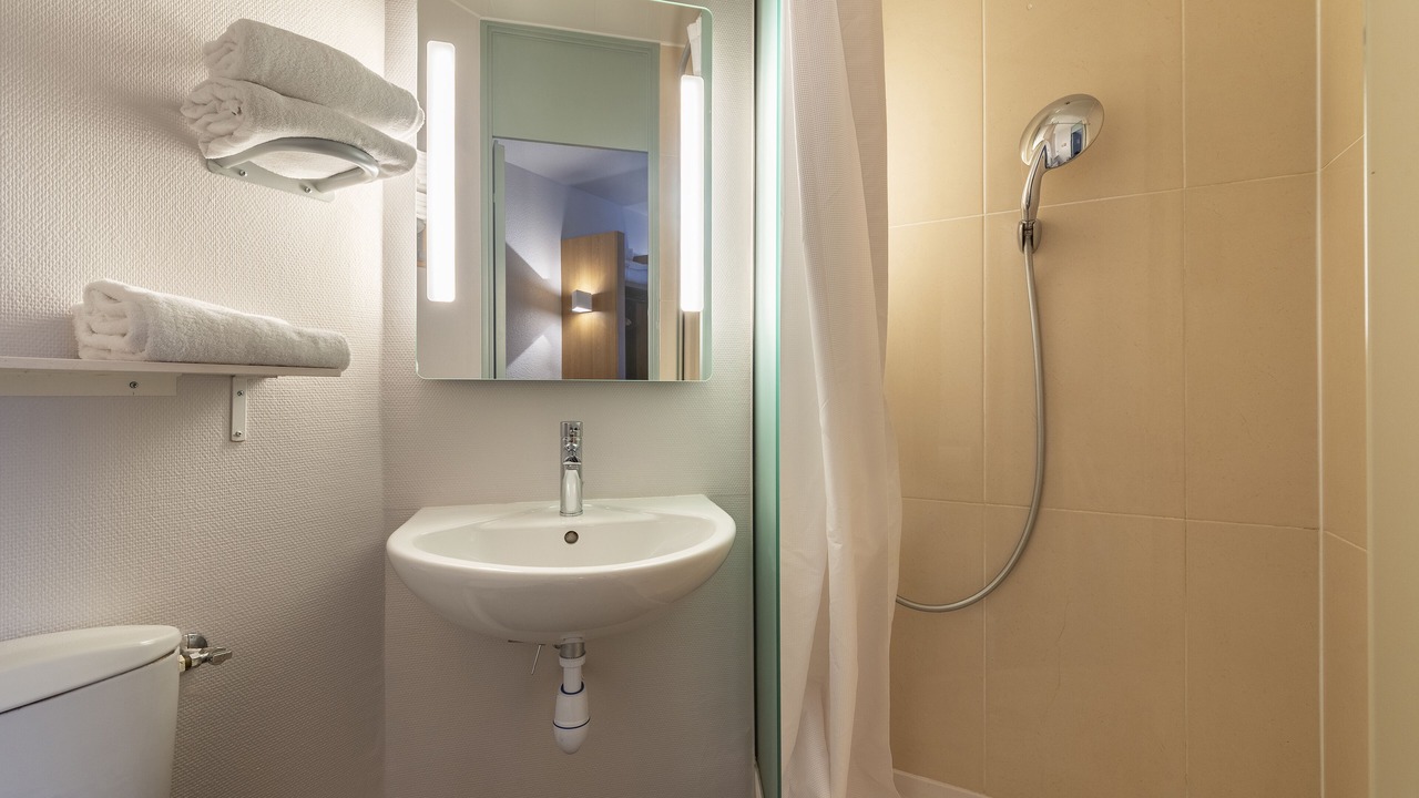 Photo of Bathroom in Valence
