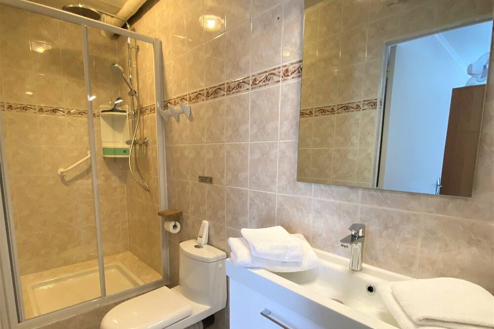 Photo of Bathroom in Jard-sur-Mer