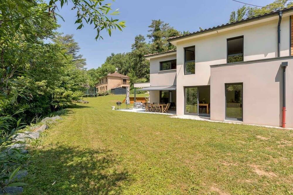 Photo of Outdoor in Saint-Didier-au-Mont-d'Or