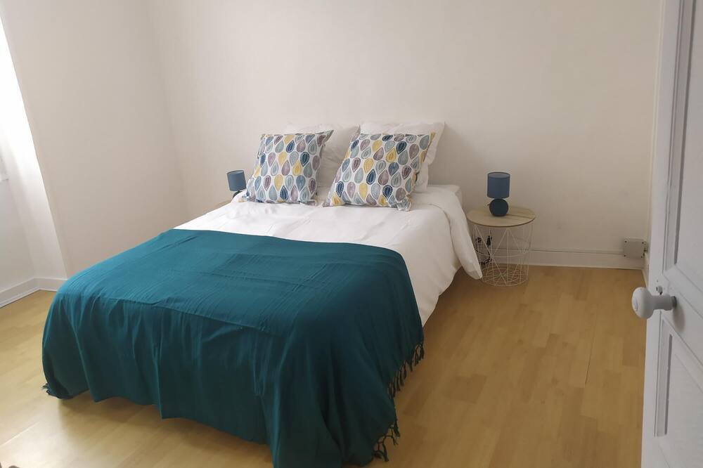 Photo of Bedroom in Civray