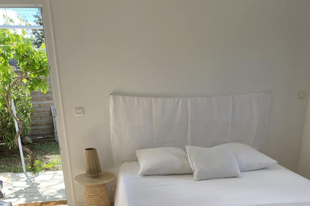Photo of Bedroom in Figanieres