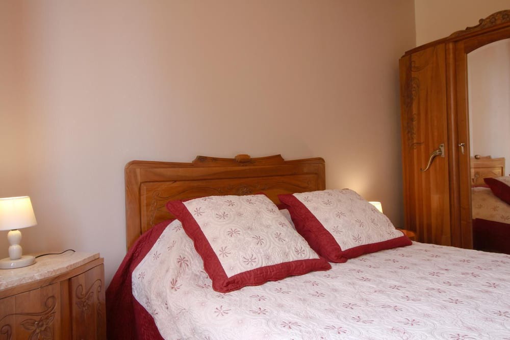 Photo of Bedroom in Marcillac