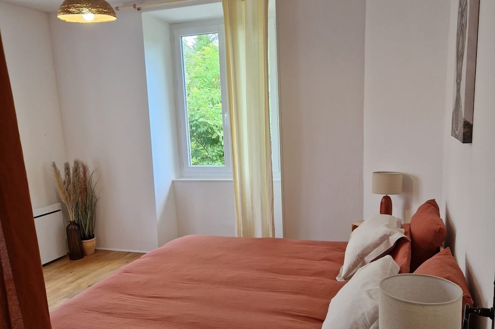 Photo of Bedroom in Alboussiere