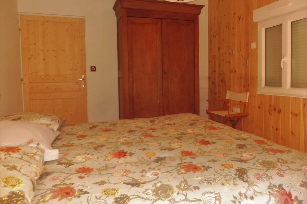Photo of Bedroom in La Villette