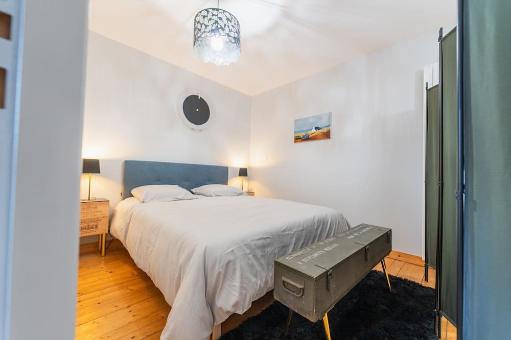 Photo of Bedroom in Mignaloux-Beauvoir