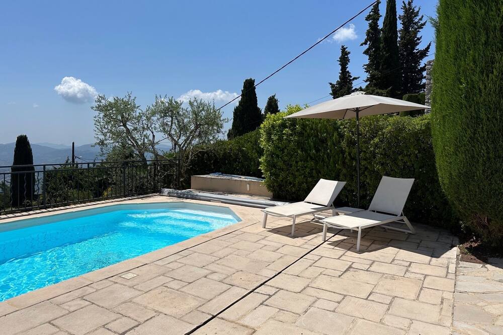 Photo of Outdoor in Cabris