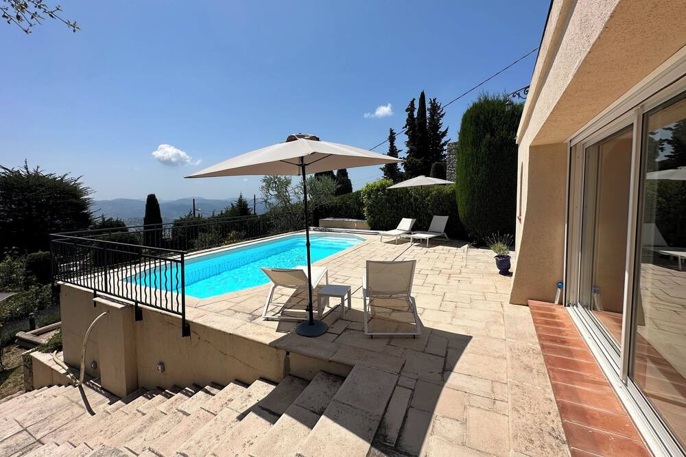 Photo of Outdoor in Cabris