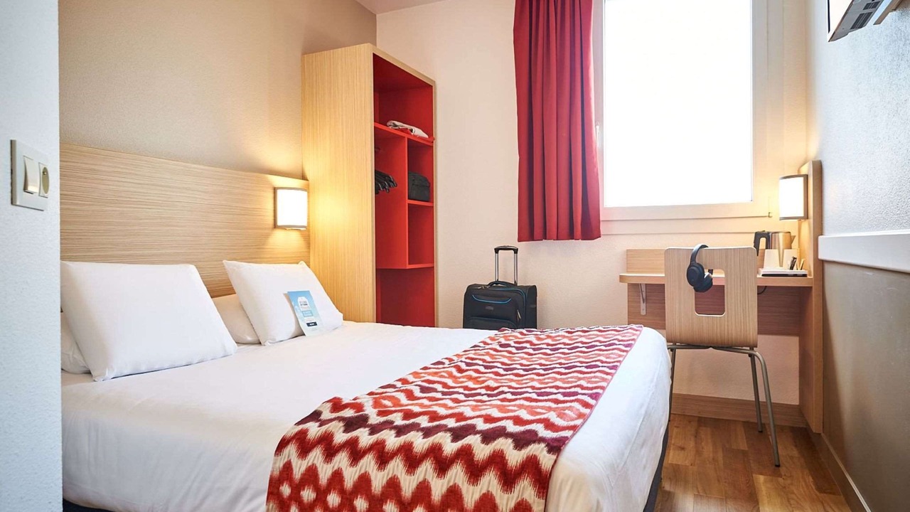 Photo of Bedroom in Val-de-Reuil
