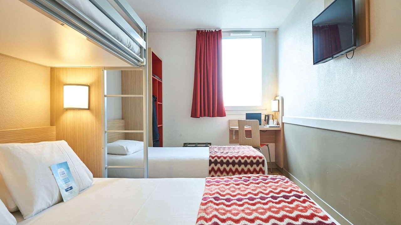 Photo of Bedroom in Val-de-Reuil