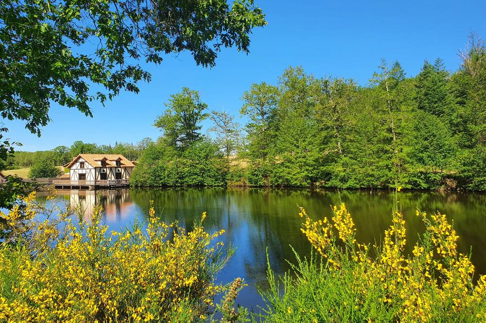 Photo of Outdoor in Saint-Estephe