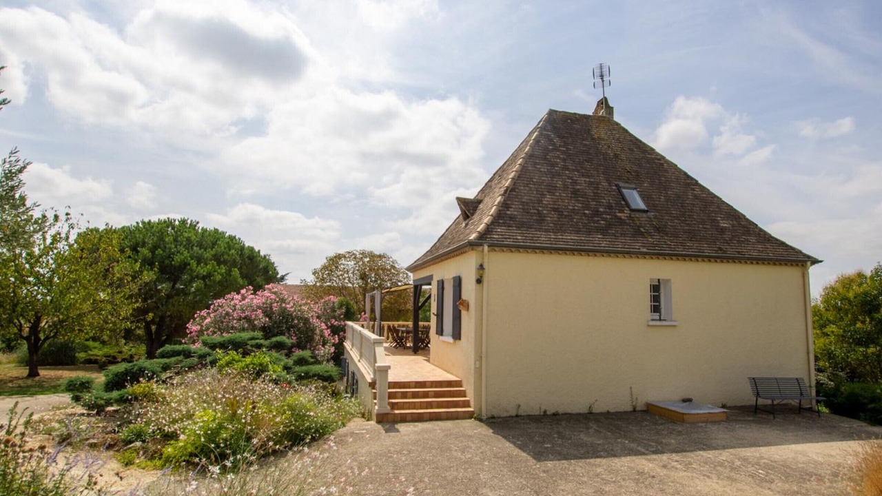 Photo of Outdoor in Rampieux