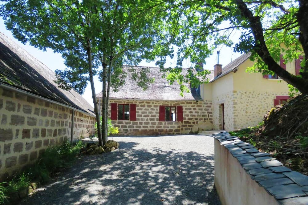 Photo of Others in Vars-sur-Roseix