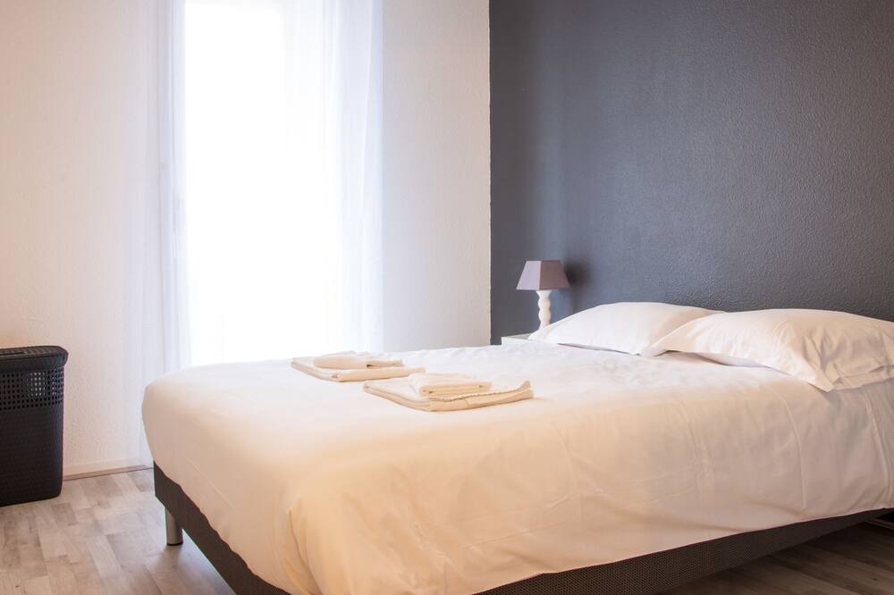 Photo of Bedroom in Poitiers