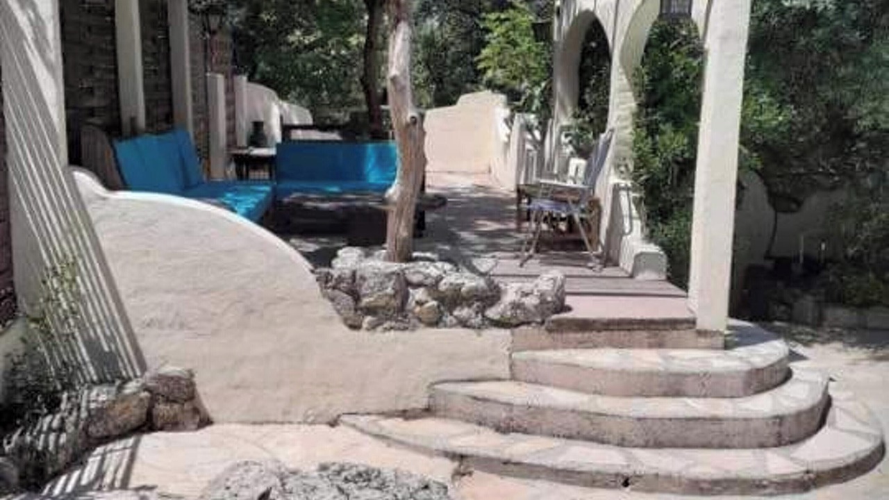 Photo of Patio Balcony in Neoules