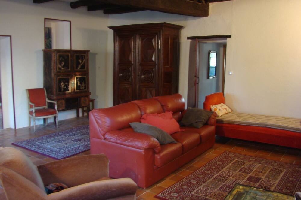 Photo of Livingroom in Mareuil en Perigord
