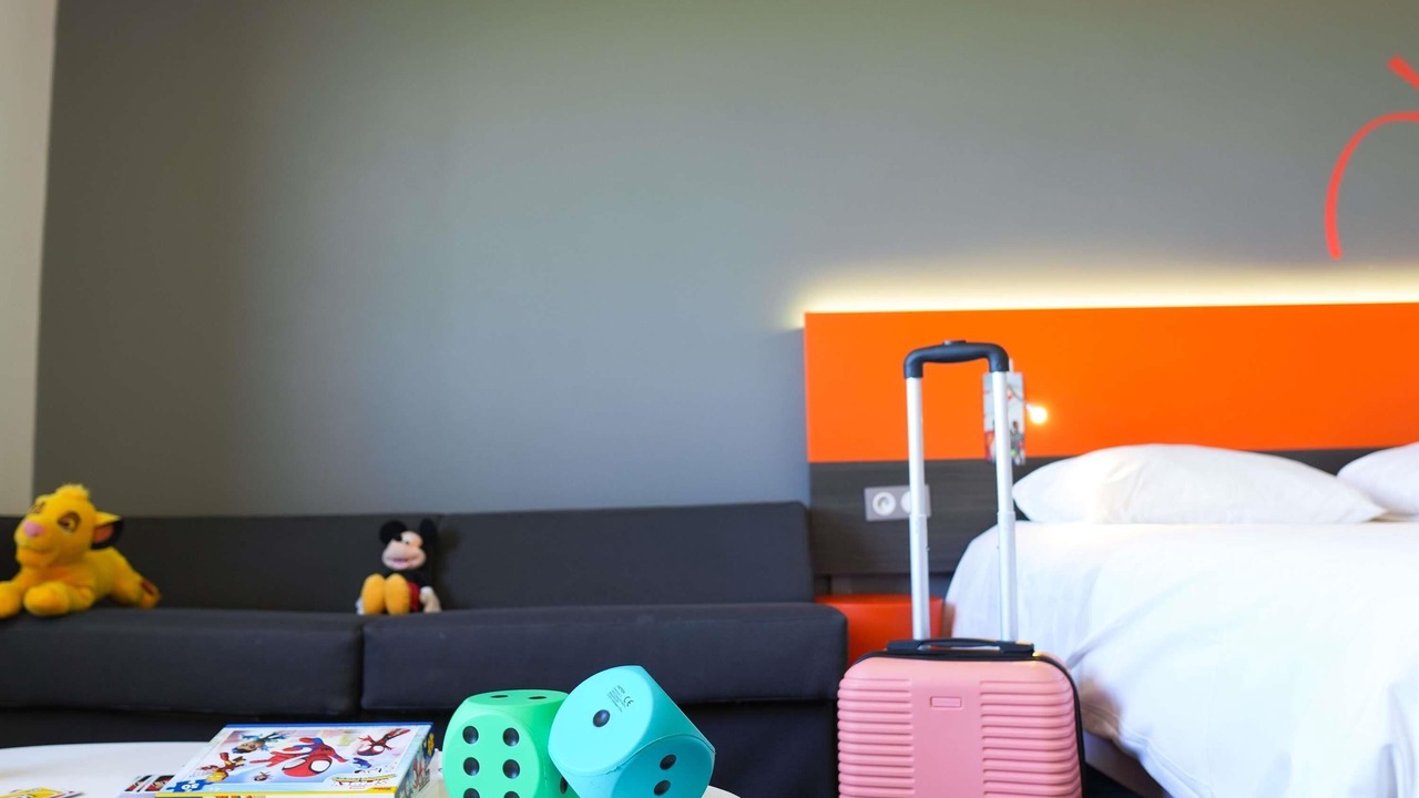 Photo of Bedroom in Port of Caen