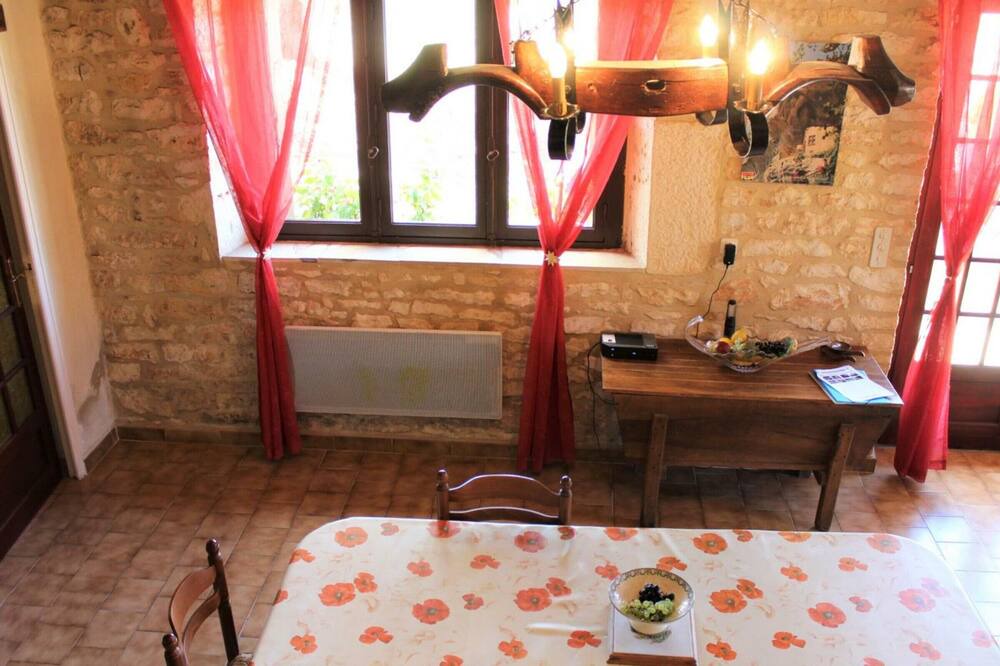 Photo of Bedroom in Borreze