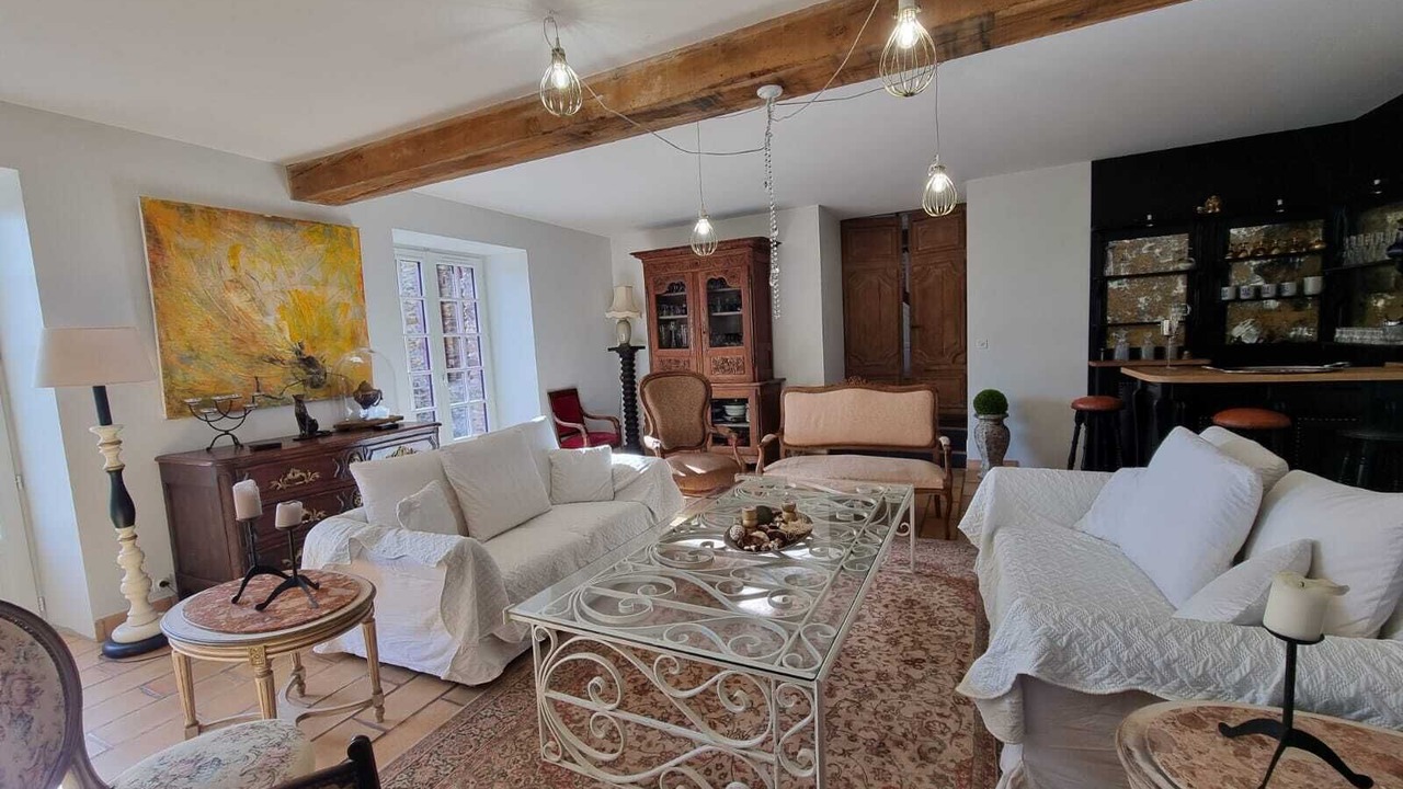 Photo of Livingroom in Combree