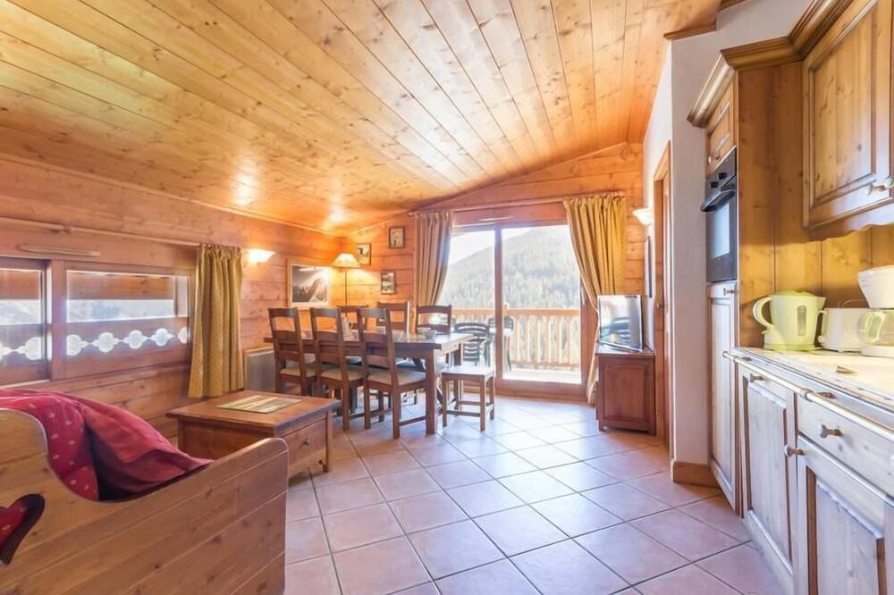 Photo of Livingroom in Arc-1800