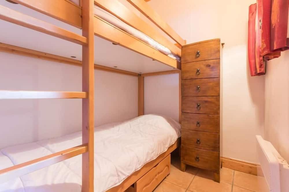 Photo of Bedroom in Arc-1800