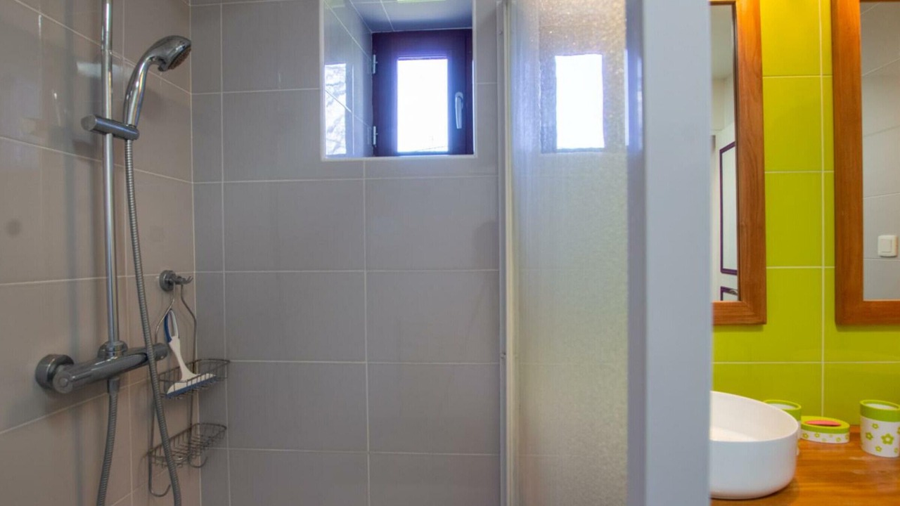 Photo of Bathroom in Saint-Paul-Lizonne