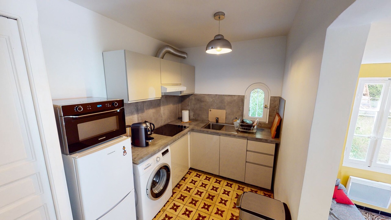 Photo of Kitchen in Largentiere