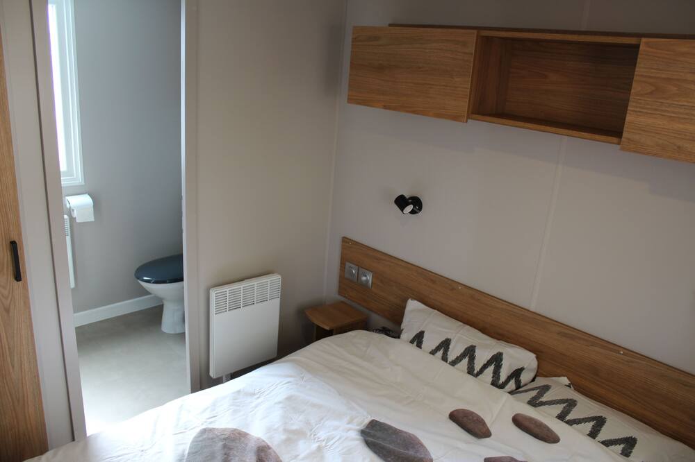 Photo of Bedroom in Gastes