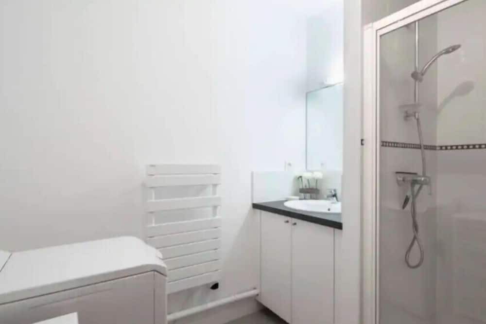 Photo of Bathroom in Esperance-Cottages