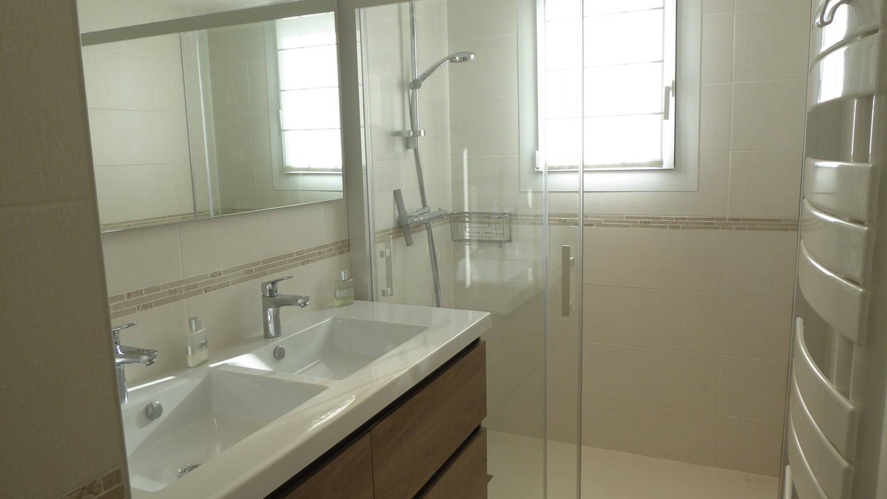 Photo of Bathroom in Arzon
