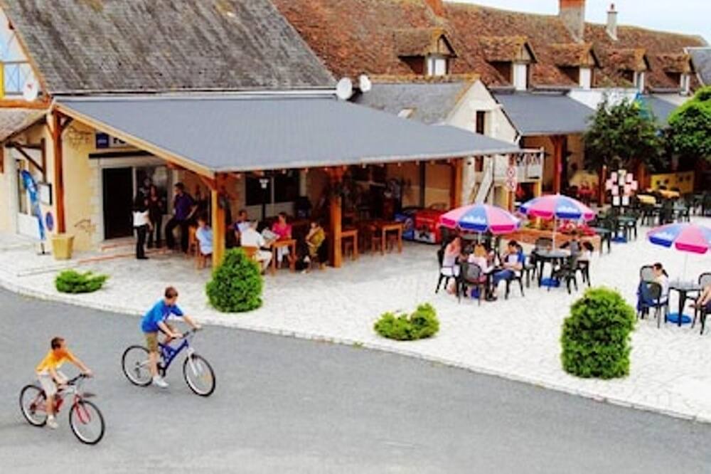 Photo of Others in Coulanges