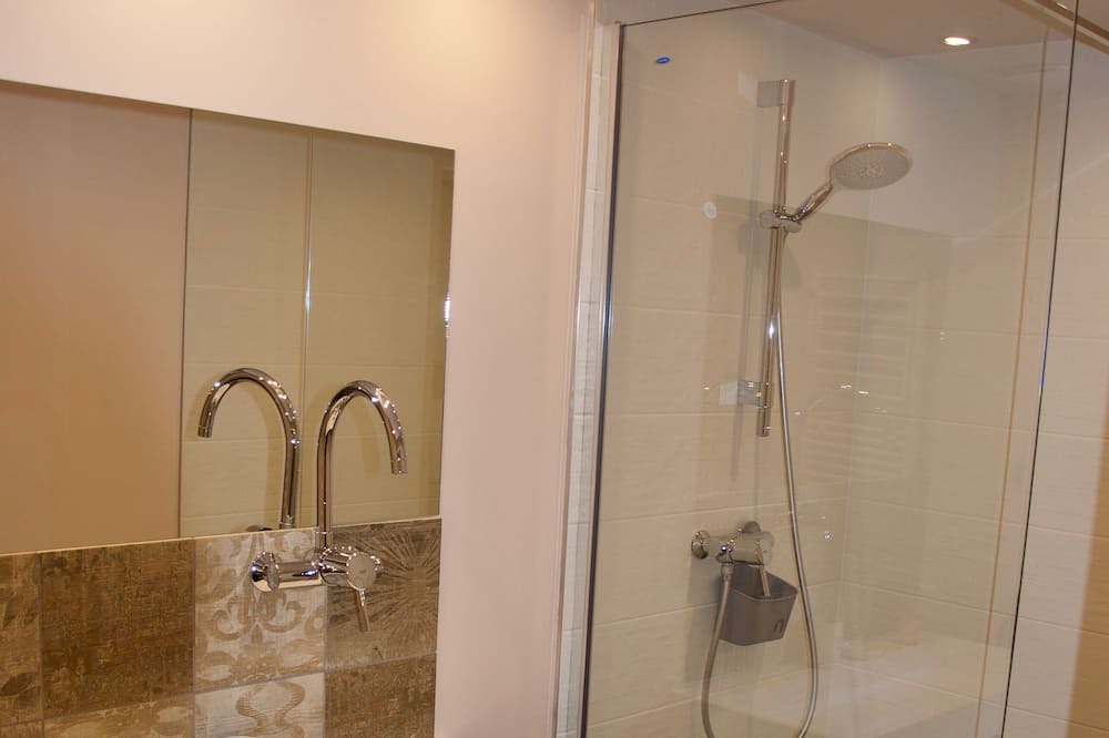 Photo of Bathroom in Prats-de-Carlux
