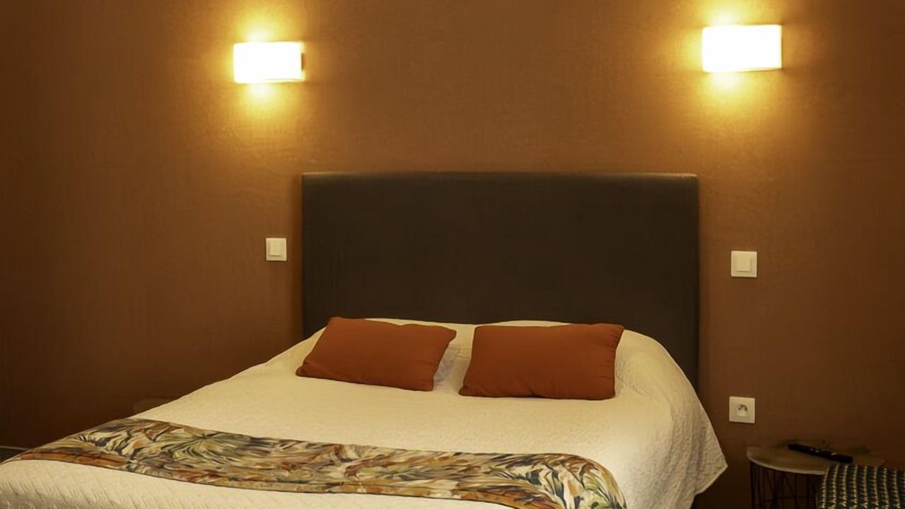 Photo of Bedroom in Tonneins