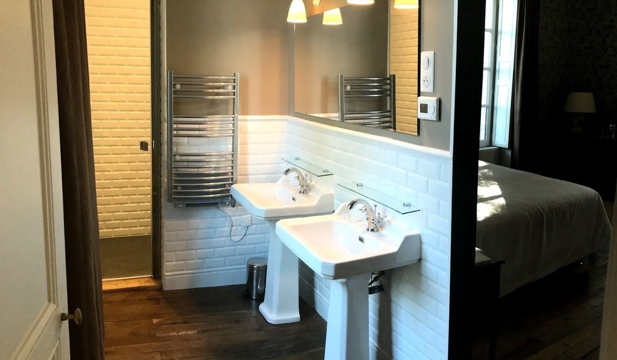 Photo of Bathroom in Cande-sur-Beuvron